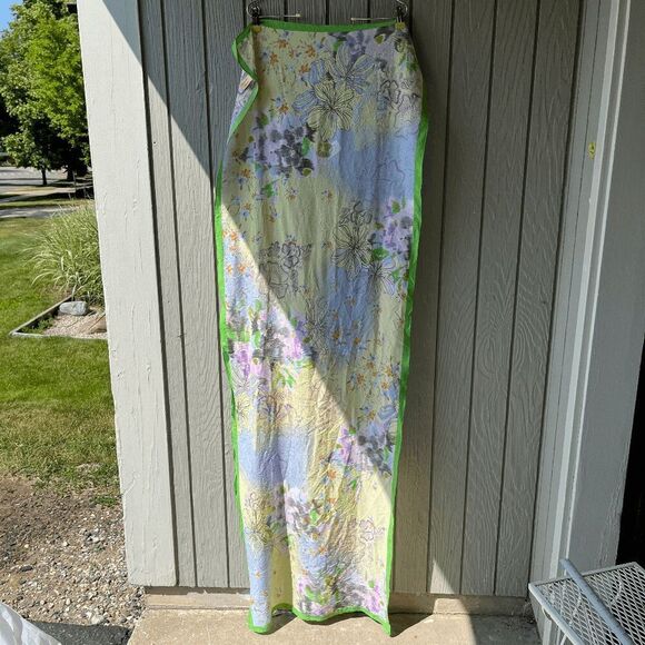 Pastel Floral Crinkle Texture Oblong Scarf with Lime Border – 22"x69" - Picture 2 of 9